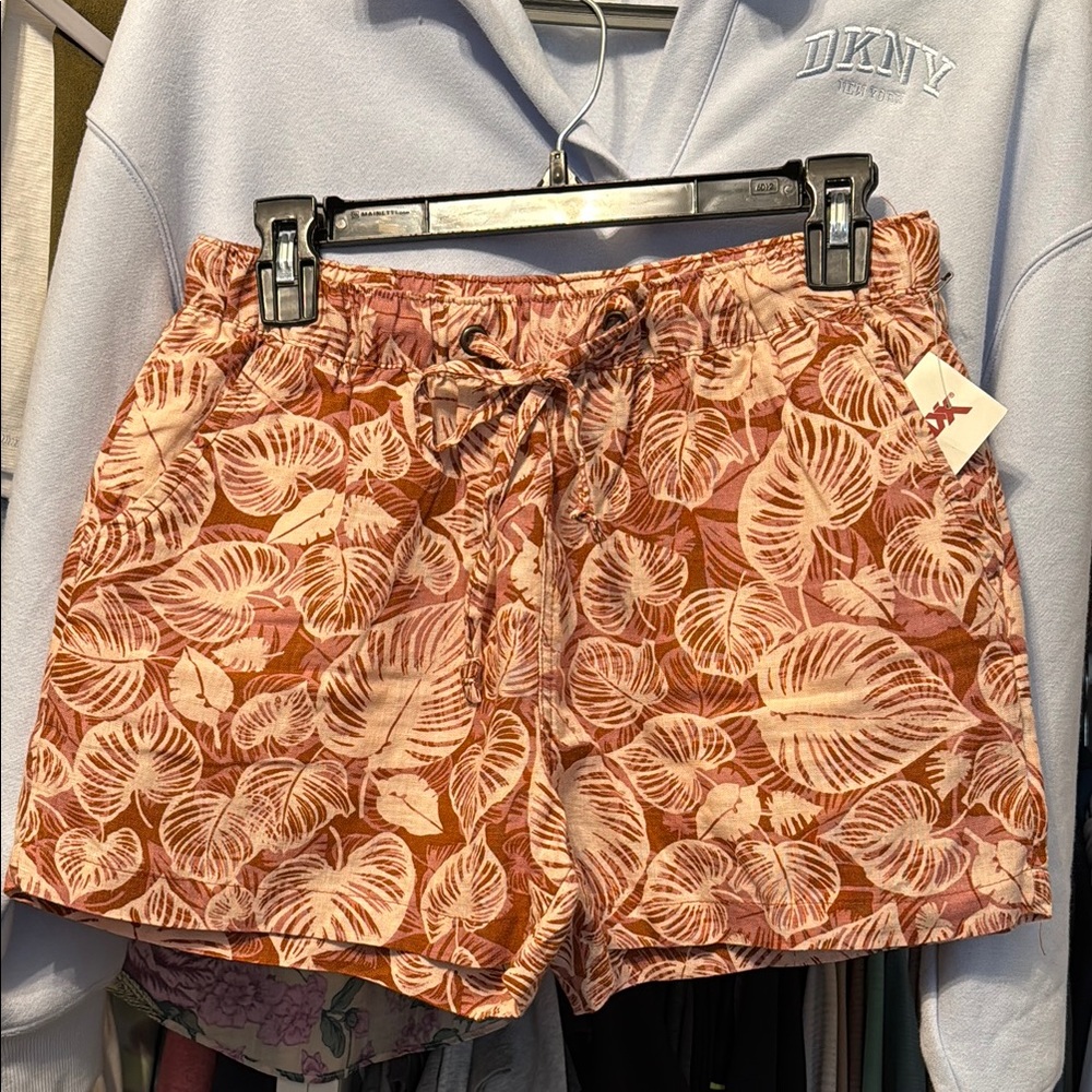 Tahari 100% Linen Burnt Orange and Cream Floral Shorts